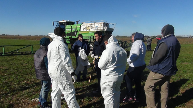 Capacitación para operarios de pulverizadoras de cultivos bajos