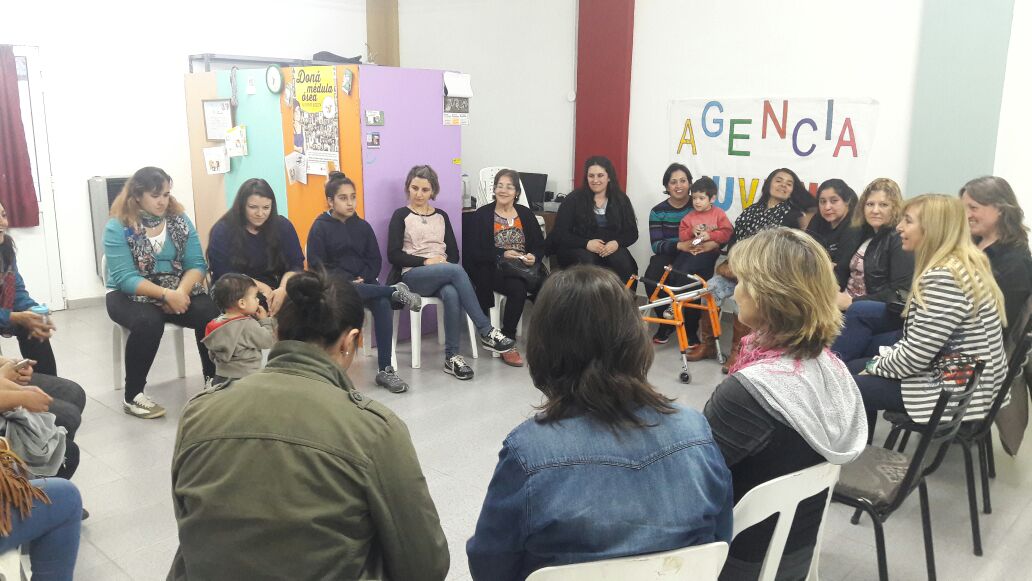 DIPUTADA SANDRA FONSECA  EN DOBLAS  CON MUJERES