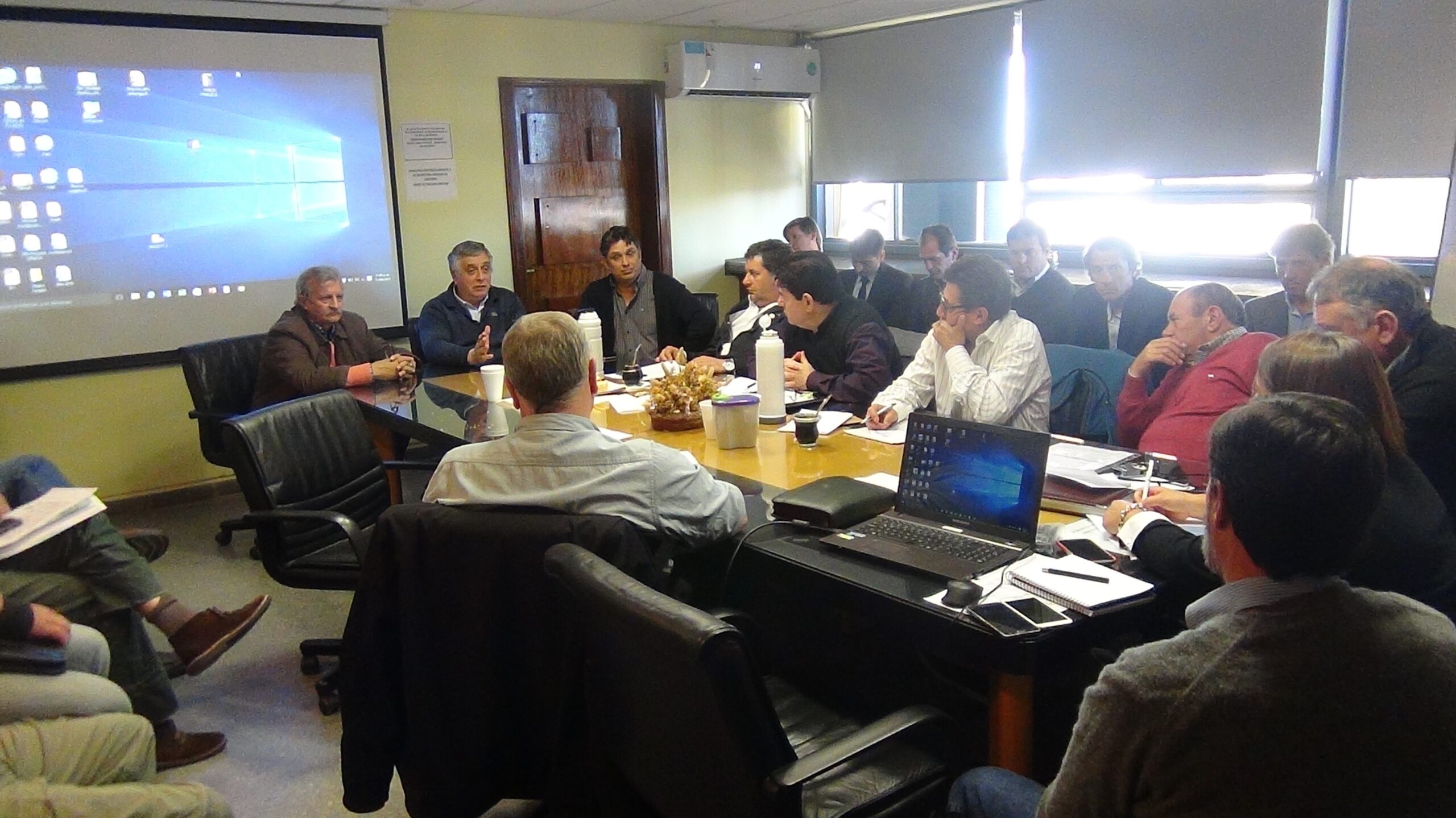 Reunión por la emergencia agropecuaria
