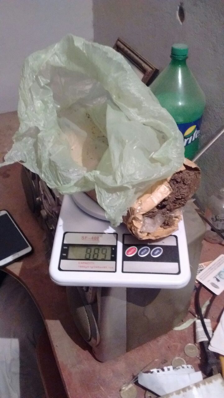 Venta de drogas en una vivienda