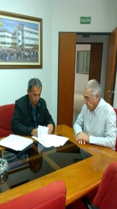 Vialidad Provincial: firma de contrato y licitación
