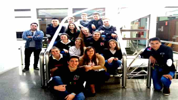 ALUMNOS DE EMBAJADOR MARTINI ASISTIERON A UN JUICIO EN GENERAL PICO