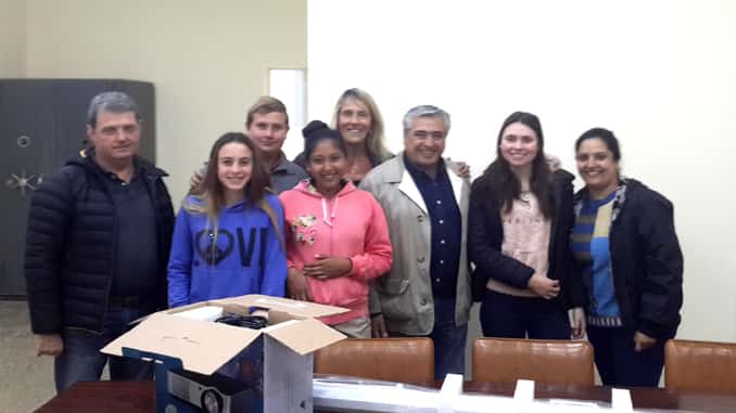 General Villegas: El Intendente Campana entregó Material Tecnológico a Escuelas de Santa Eleodora y Piedritas