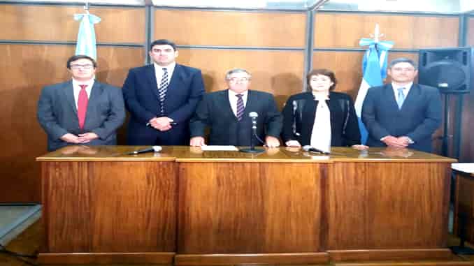 GENERAL PICO: JURARON TRES JUECES Y HUBO RECONOCIMIENTOS POR 25 Y 30 AÑOS DE SERVICIO