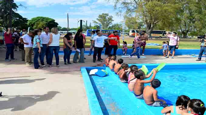 AUTORIDADES MUNICIPALES Y PROVINCIALES RECORRIERON LA COLONIA DE VACACIONES DEL PARQUE DON TOMÁS