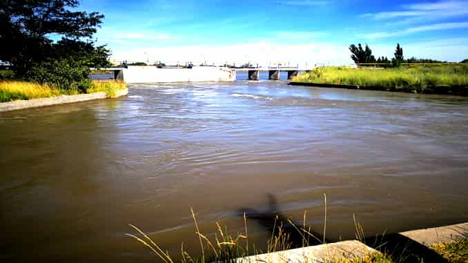 El 97% del agua del río Colorado se utiliza por La Pampa, Mendoza, Neuquén, Rio Negro y Buenos Aires antes de llegar al mar