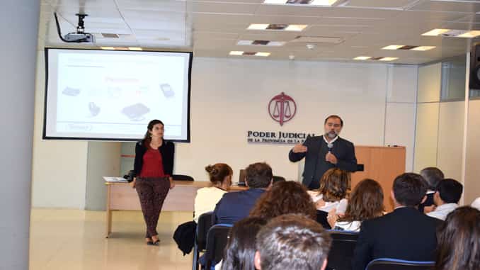 SANTA ROSA: CHARLA SOBRE EL USO DE TOBILLERAS ELECTRONICAS Y PULSERAS DUALES