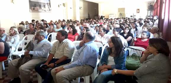 Excelente concurrencia en la Charla ACV de Banderaló