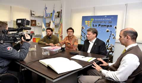 Firmaron convenio para puesta en valor del Patrimonio Paleontológico de La Pampa