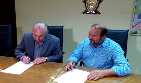 Bernardo Larroudé: se firmó convenio para la construcción de 12 viviendas del plan provincial “Mi Casa” 