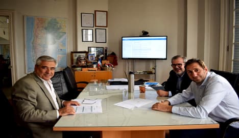 GENERAL VILLEGAS: Más maquinaria para caminos rurales