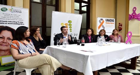 Este mes Nos cuidamos en Desarrollo en el cáncer de mama 