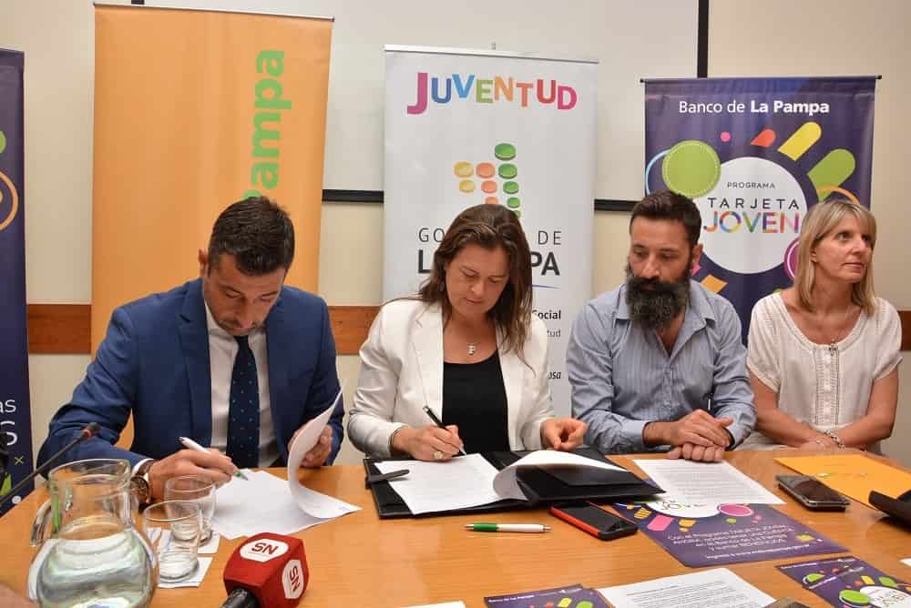 Amplían beneficios del Programa «Tarjeta Joven»