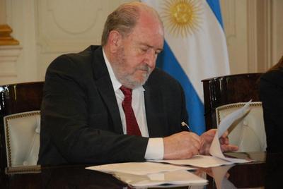 EL GOBERNADOR NO ASISTIRÁ EL 1 DE MARZO