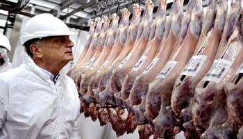 “El Estado debe intervenir directamente en las economías regionales”