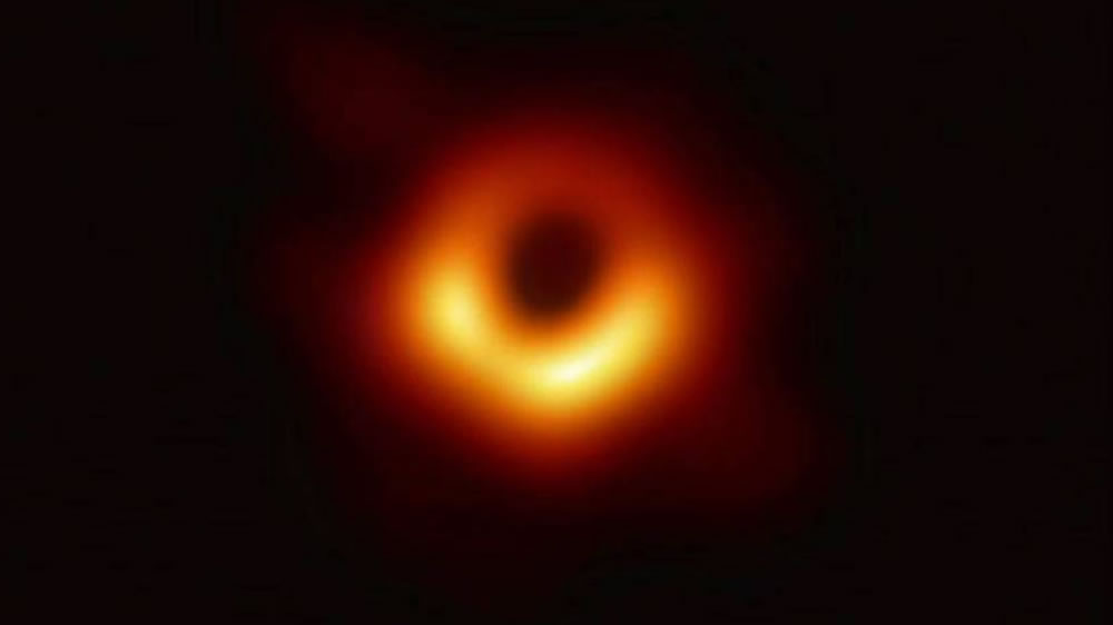 Esta es la primera imagen jamás tomada de un agujero negro