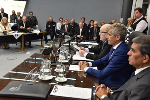 Gobernador Carlos Verna  en la Legislatura