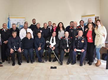 Bomberos recibieron pensiones del Gobierno provincial