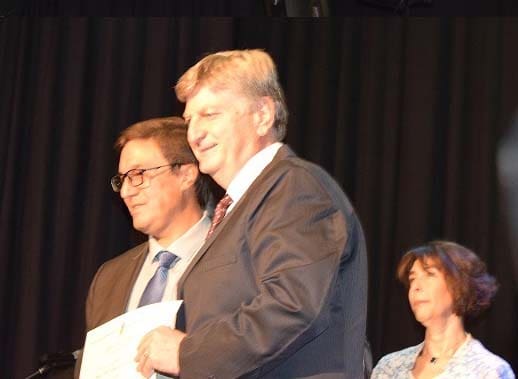 ENTREGARON DIPLOMAS A ZILIOTTO, FERNÁNDEZ Y LOS DIPUTADOS