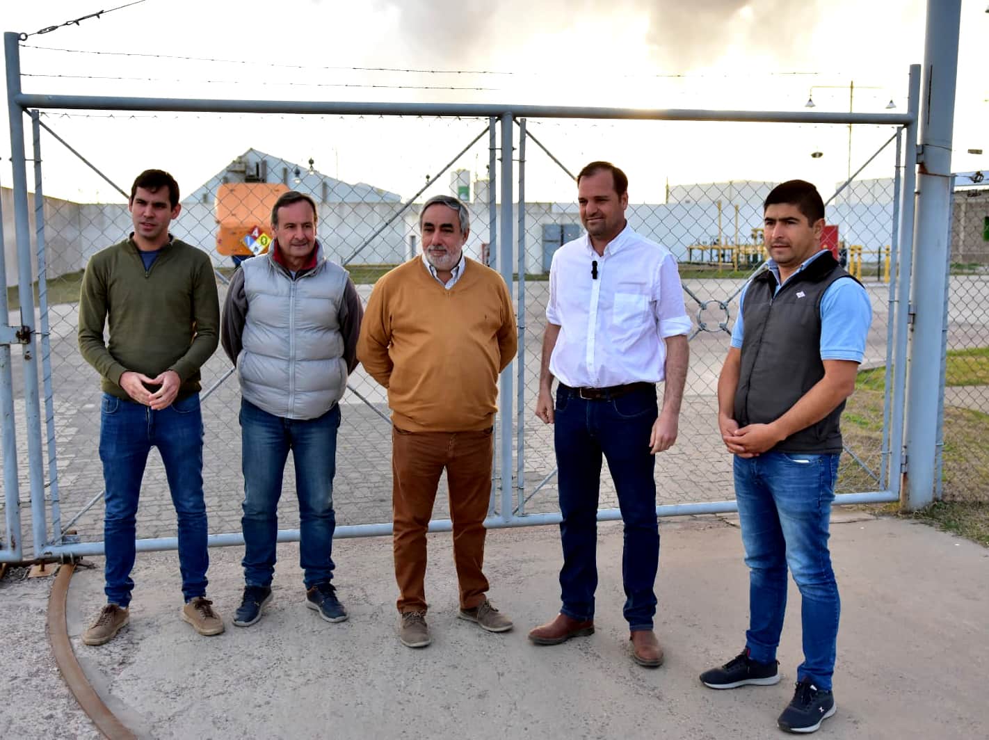 Miguel Fernandez y Valentin Miranda, visitaron y recorrieron las obras realizadas por Javier Ulises Reynoso