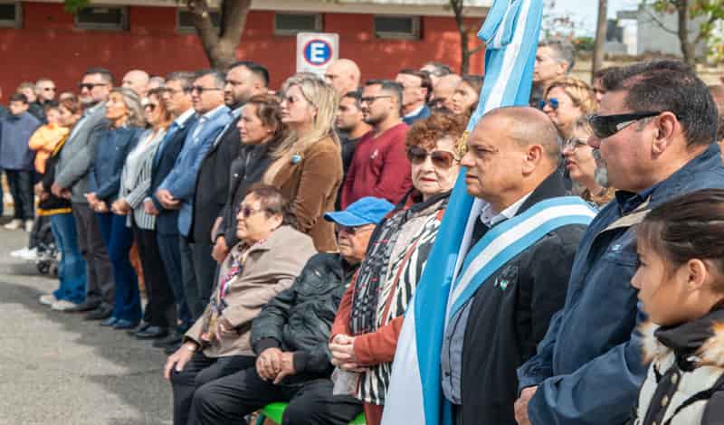 GRAL. PICO: SE REALIZO EL HOMENAJE DIA DEL VETERANO/AS Y LOS CAIDOS EN MALVINAS