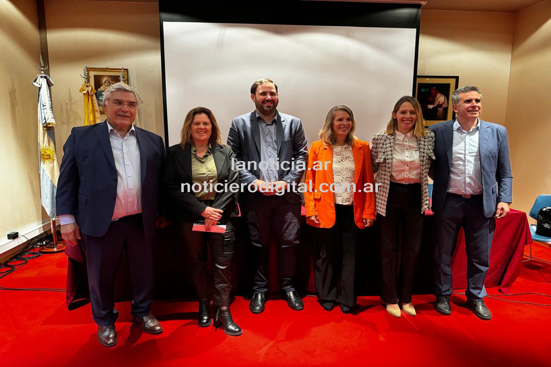 Conversatorio en la UCA: Liderazgo y alianzas en la gestión local