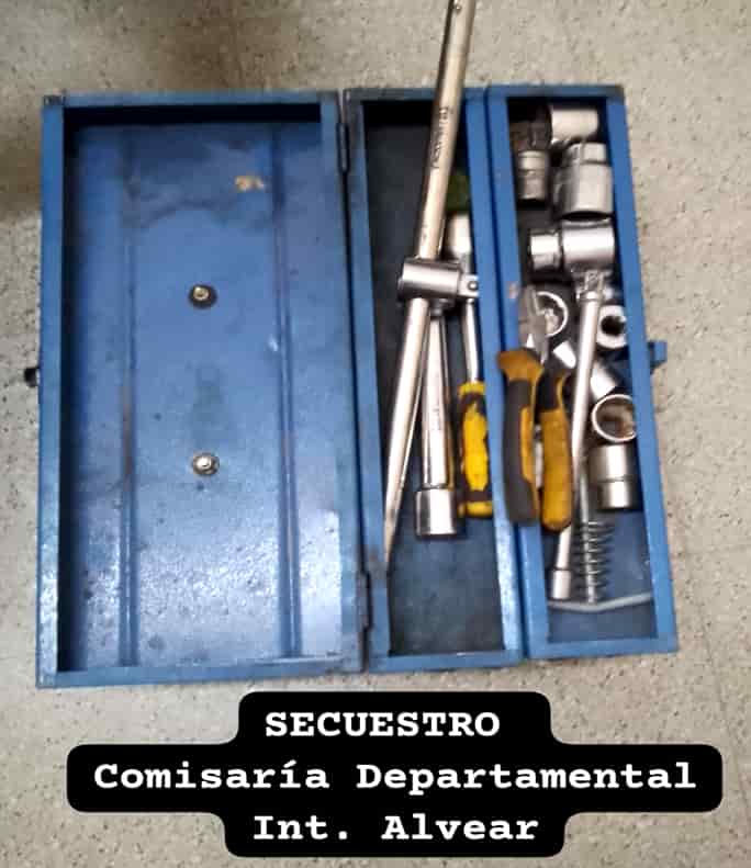 Dos Allanamientos sobre «S/HURTOS» en Intendente Alvear y detenciones